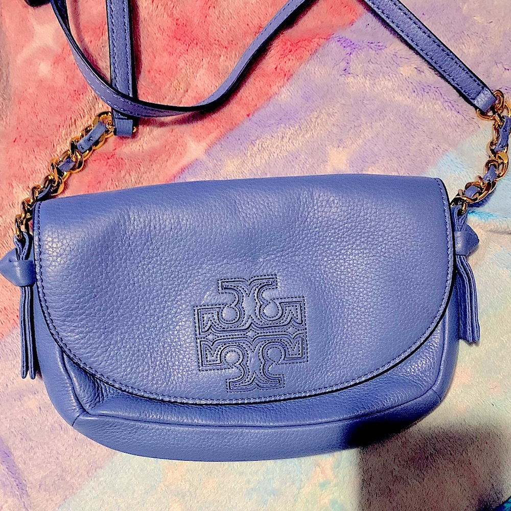 Tory Burch crossbody purse in light blue/periwinkle brand new with tags